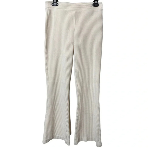 Aerie‎ Groove-On Velour High Waisted Flare Pant Cream Size M - Picture 1 of 6